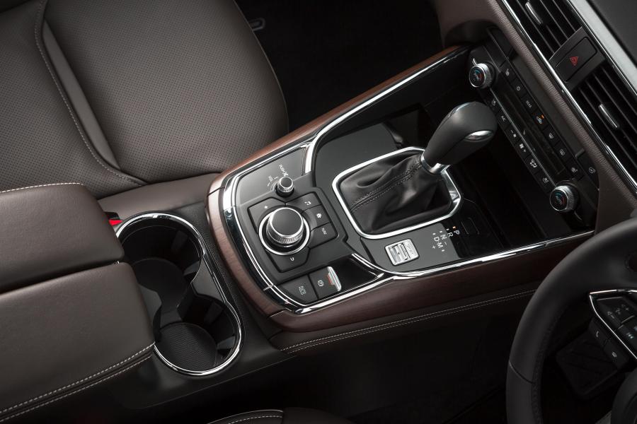 Детали интерьера Mazda CX-9 GT 2016 года  (AU) (фото 31 из 39)